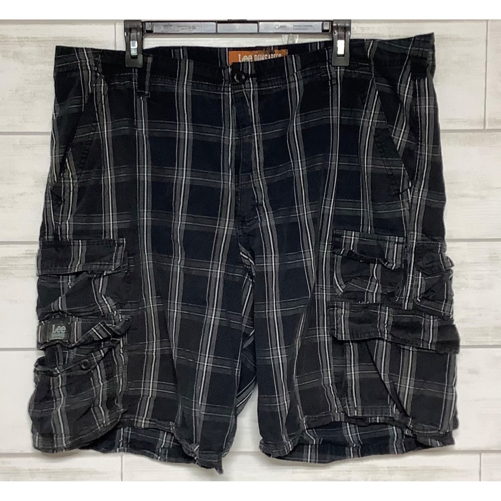 LEE Cargo Shorts Men SIZE 40 11" Inseam Black Plaid 100% Cotton 9 Pockets Skater